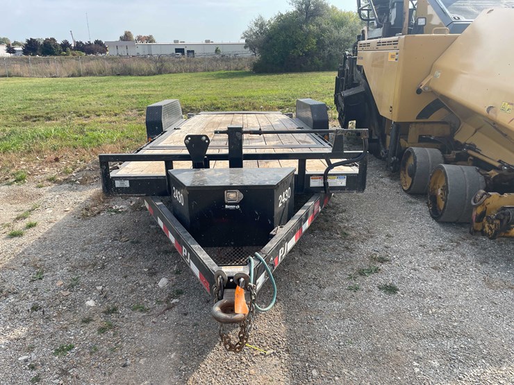 #8618-•-2021-pj-20'-tilt-deck-equipment-trailer-(has-wi-title)-(aps)-image-2