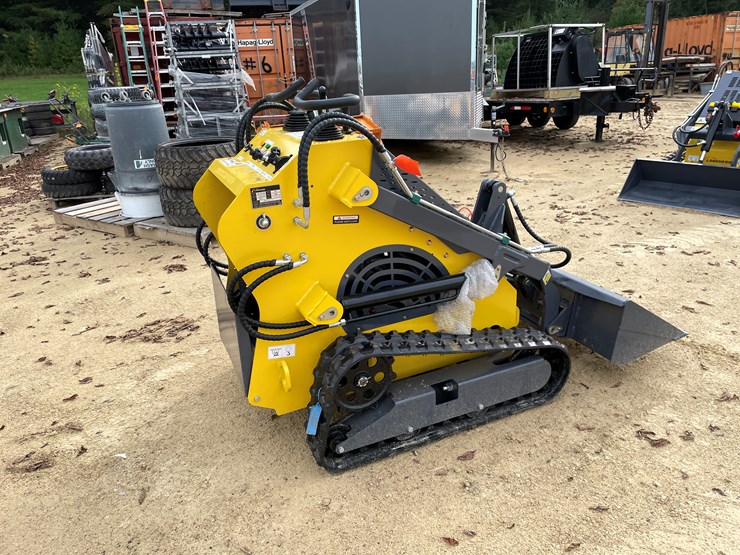 #215-•-new-landhonor-ride-on-skid-steer-loader-image-5
