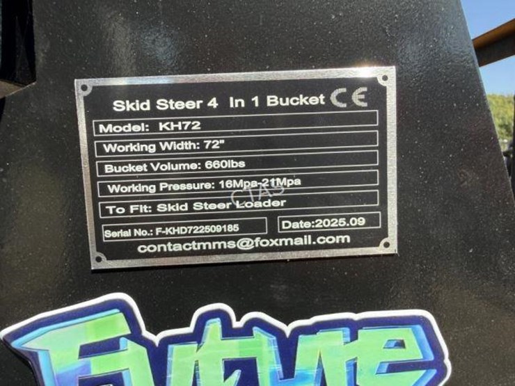 #102-•-skid-steer-4-in-1-bucket---72"-image-4