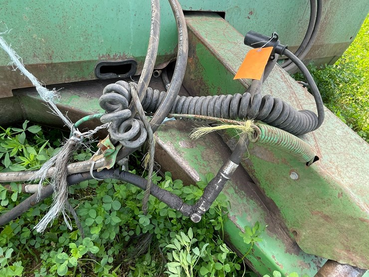 john-deere-200-image-18