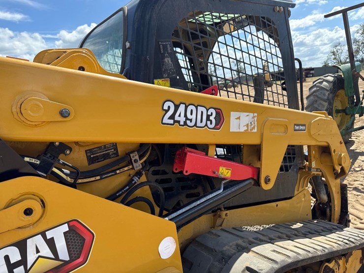 caterpillar-249d3-image-17