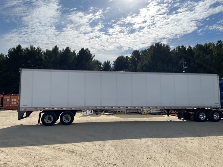 2019-stoughton-trailer-image-5