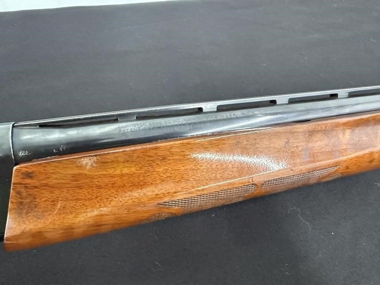 remington-1100-12-gauge-shotgun-image-3