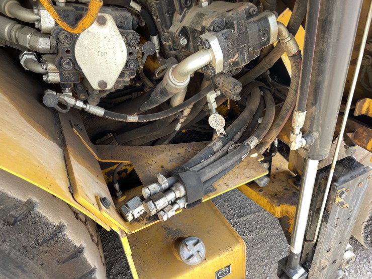 #8612-•-2019-cat-ap100f-asphalt-paver-(aps)-image-46