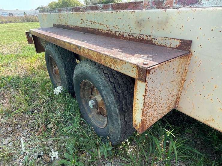 #8610-•-dual-axle-generator-trailer-(no-title)-(aps)-image-18