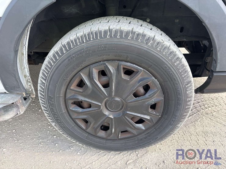2016-ford-transit-image-20