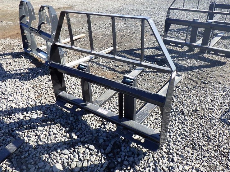 kivel-skid-steer-fork-attachment-48"-image-3