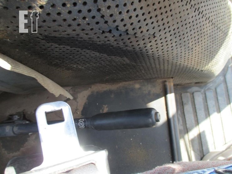 2000-case-ih-cx80-image-14