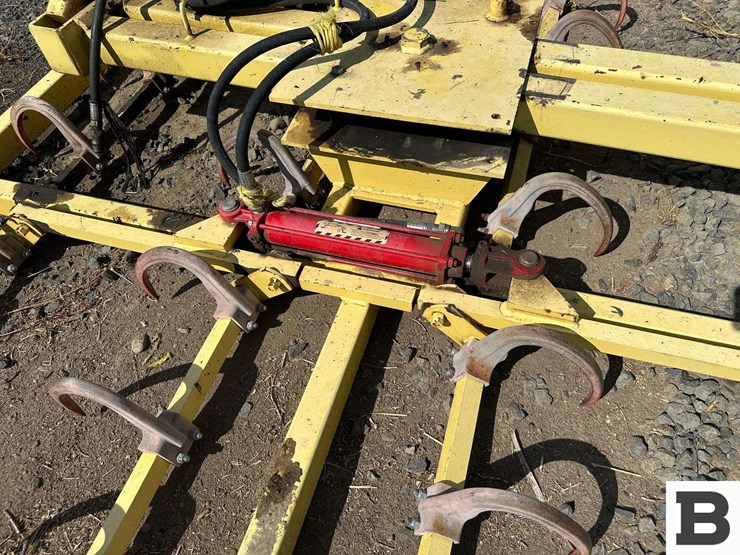 the-bale-handler-tbh10ar-grapple-image-7