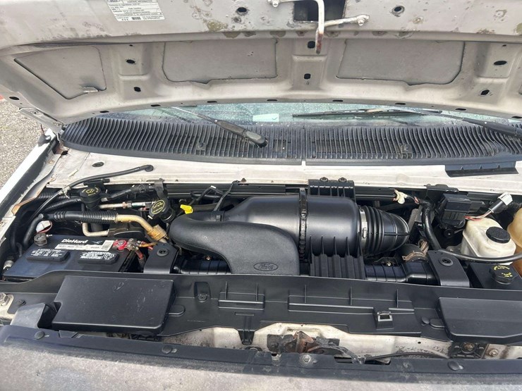 2008-ford-e150-image-6
