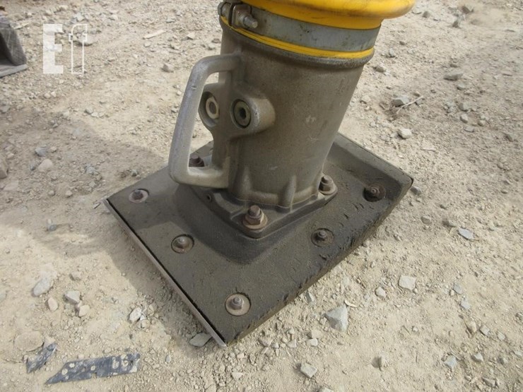 bomag-bt65-image-6