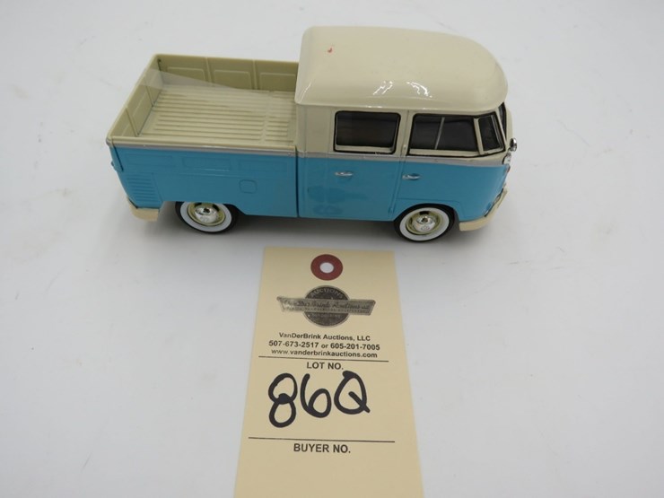 toy-car-grouping-image-3