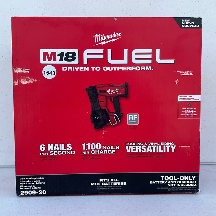#1543 • Milwaukee M18 FUEL™ Coil Roofing Nailer