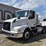 2015-volvo-vnm64t200-image-11