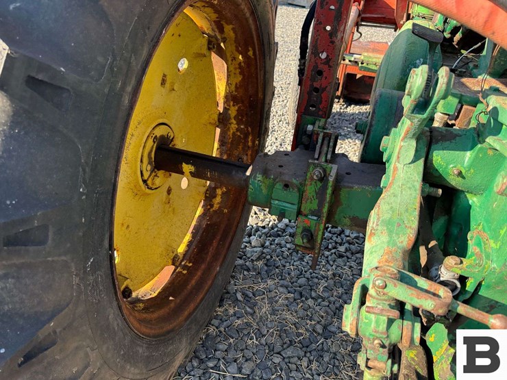john-deere-630-image-31