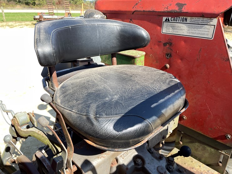 #1890-•-massy-ferguson-255-tractor-image-54