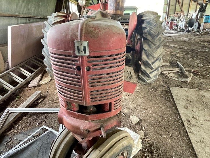 #4484-•-mccormick-super-h-tractor-image-14