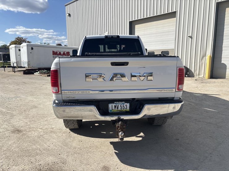 2018-dodge-ram-2500-image-3