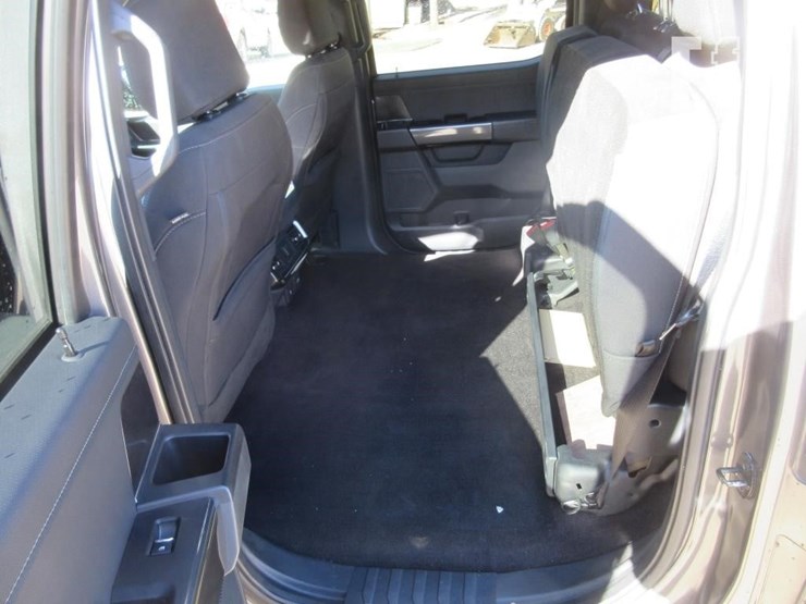 2022-ford-f150-image-10