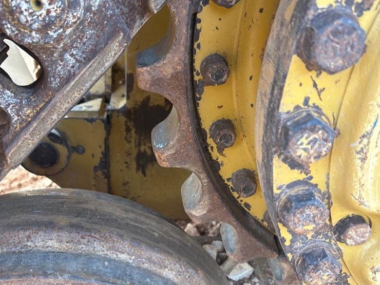 2018-caterpillar-d6n-xl-image-83