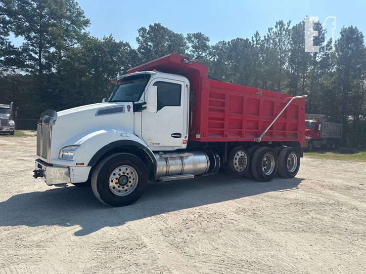2016-kenworth-t880-image-9