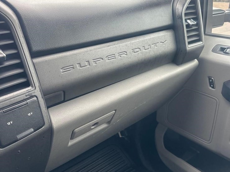 2019-ford-f350-sd-xl-image-24