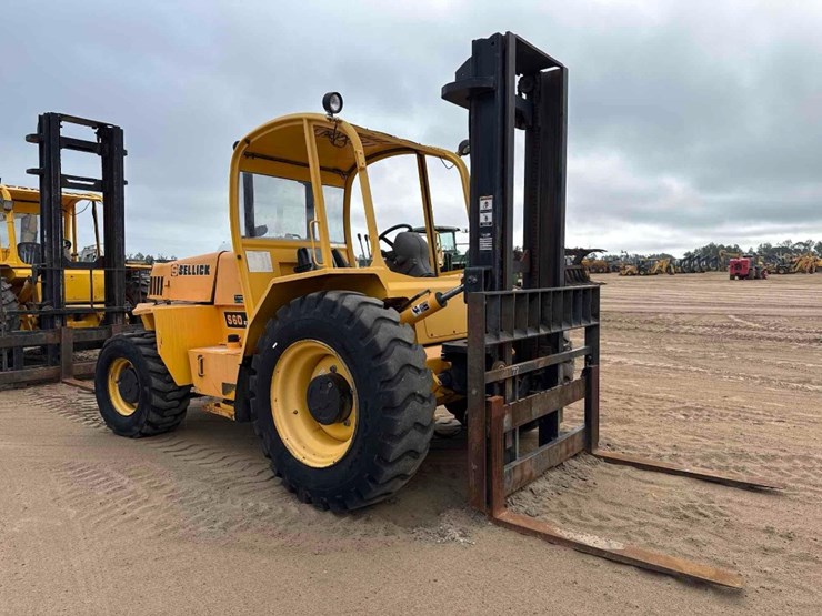 sellick-s60j4i-2-rough-terrain-forklift-image-4