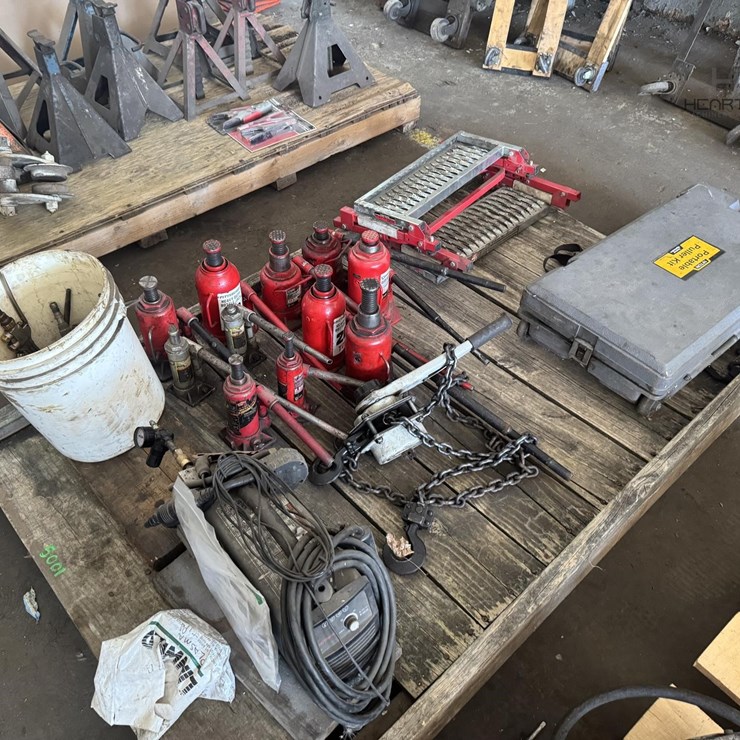 LOT OF BOTTLE JACKS, HYPERTHERM, PORTABLE PULLER K LOT OF BOTTLE JACKS, HYPERTHERM, PORTABLE PULLER K