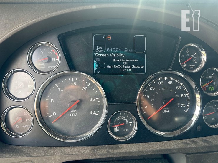 2019-kenworth-t680-image-31