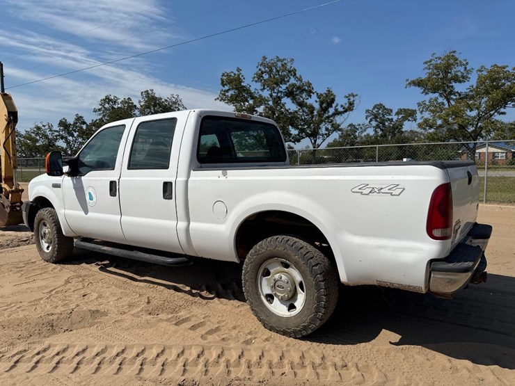 ford-f250-xl-image-8