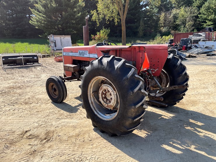 #1890-•-massy-ferguson-255-tractor-image-7