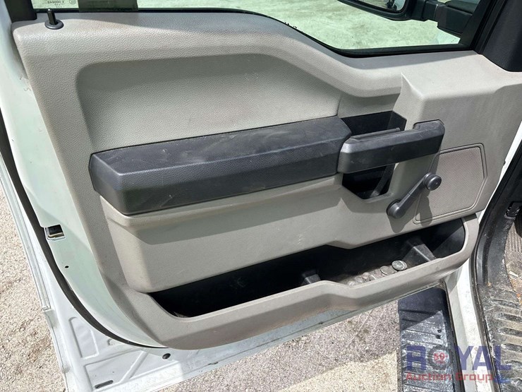 2017-ford-f250-image-17