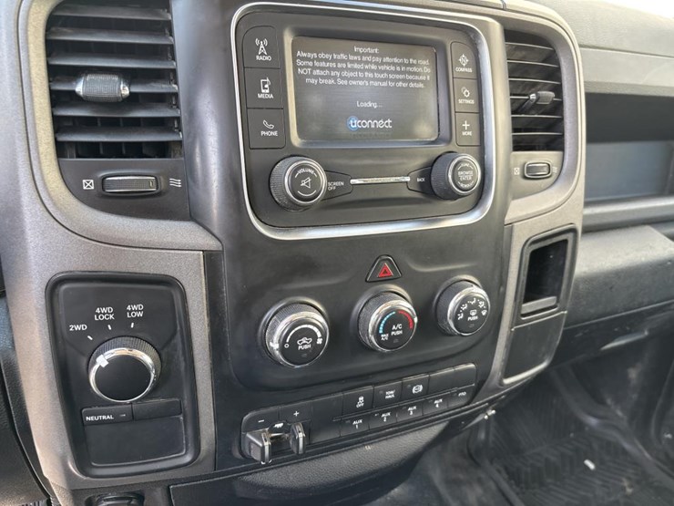 2016-dodge-ram-5500-image-38