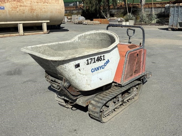2014-canycom-tracked-mud-buggy-image-1