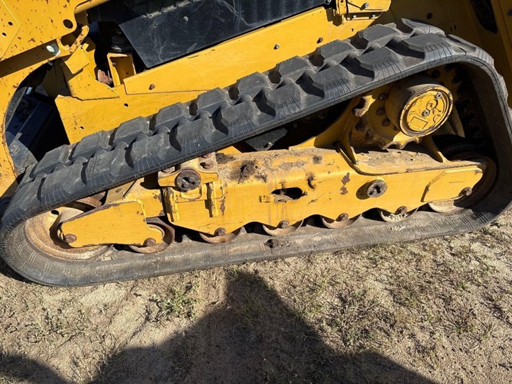 2020-caterpillar-299d3-xe-image-13