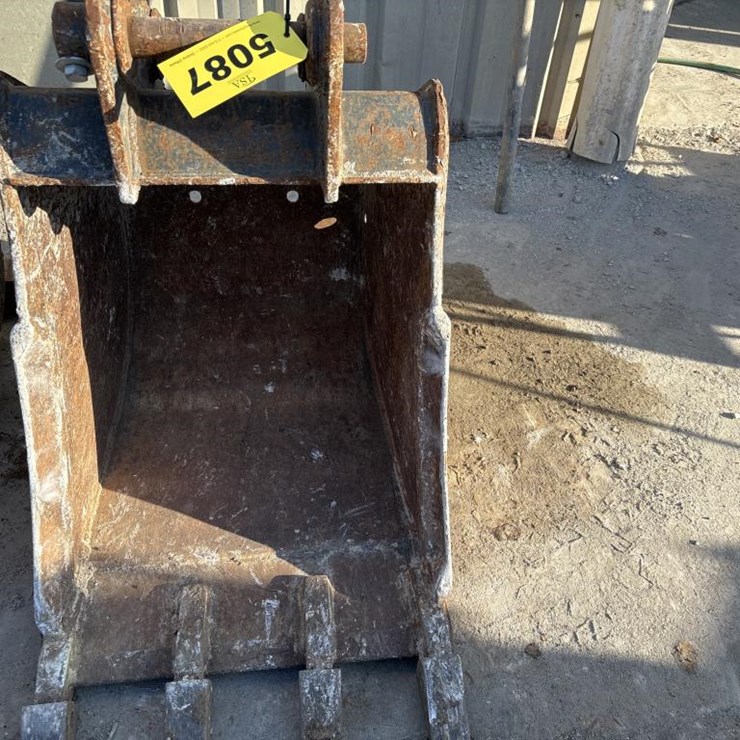 BOBCAT E85