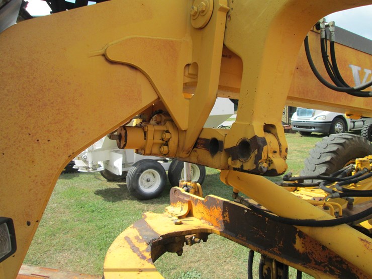 volvo-g720b-image-27
