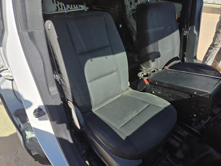 #1825-•-2019-ford-police-interceptor-suv-image-18