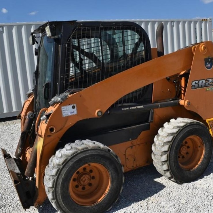 2013 CASE SR250