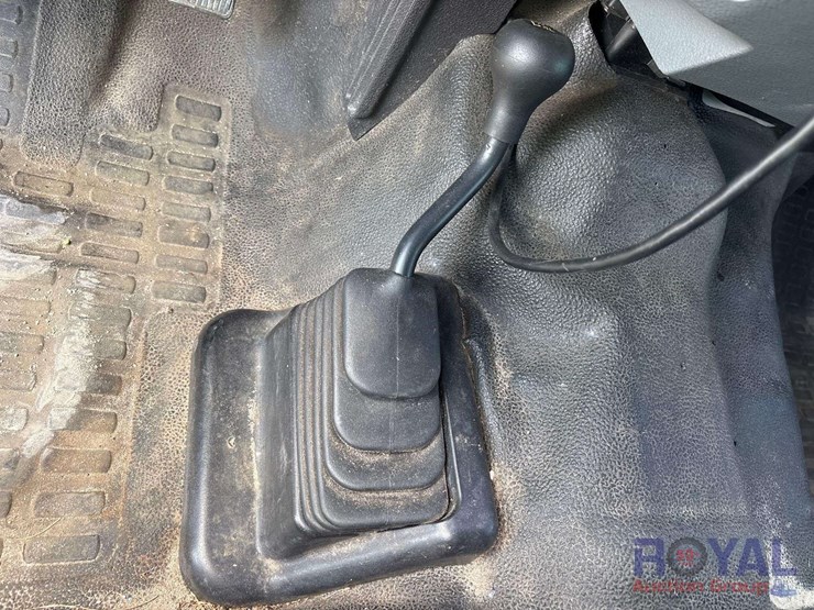 2011-ford-f250-image-13