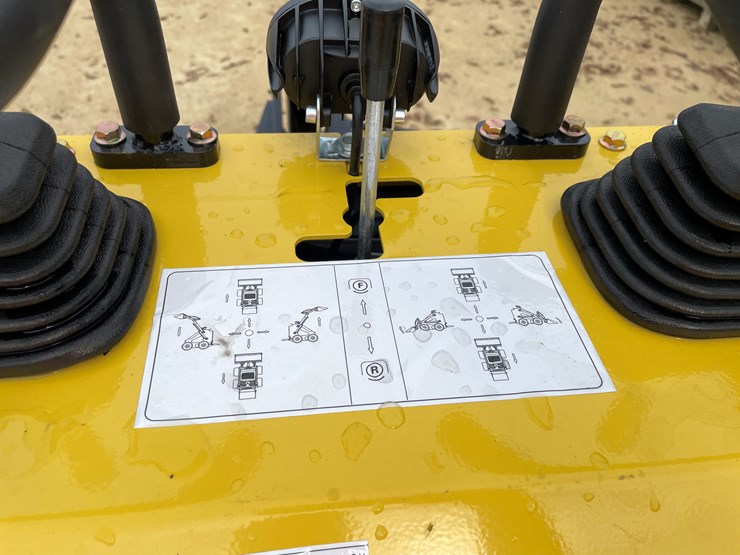 #214-•-new-landhonor-ride-on-skid-steer-loader-image-33