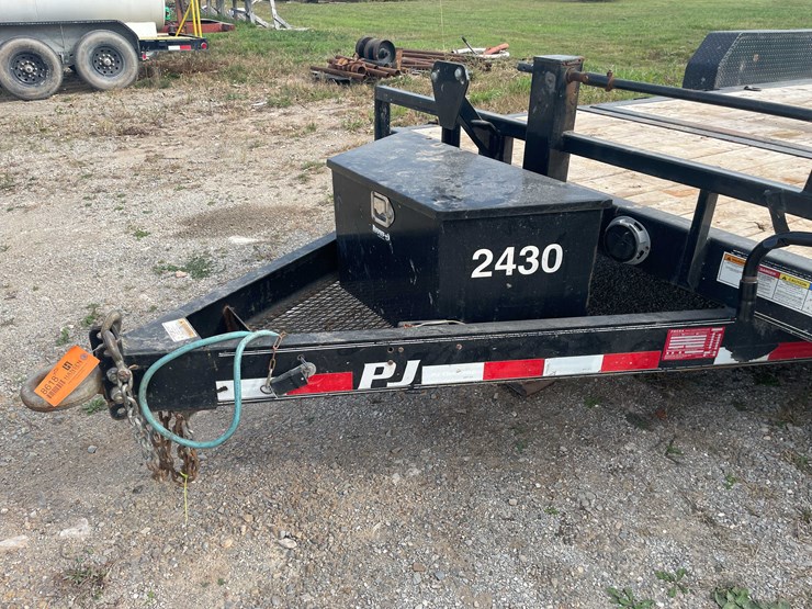 #8618-•-2021-pj-20'-tilt-deck-equipment-trailer-(has-wi-title)-(aps)-image-19