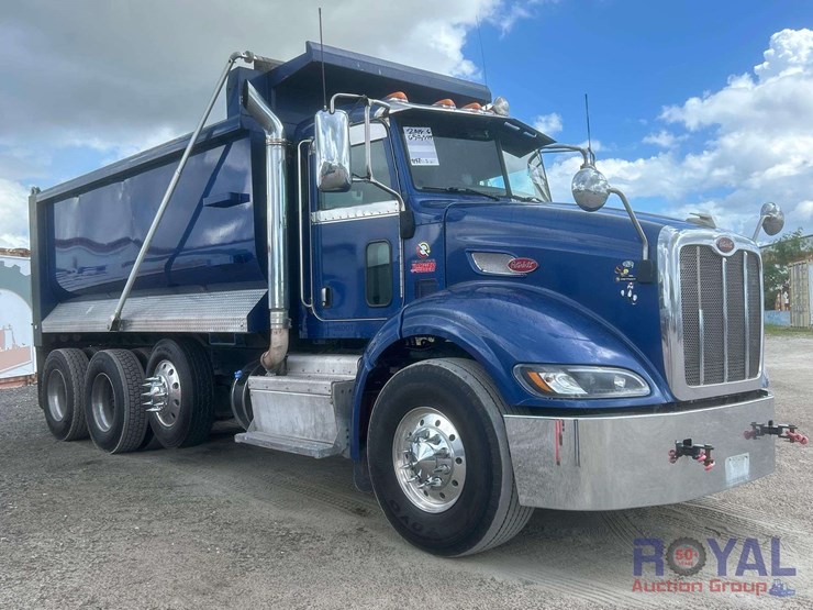 2014-peterbilt-384-image-30