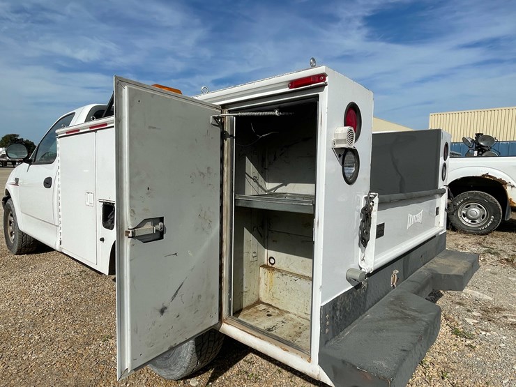 ford-f250-xl-image-22