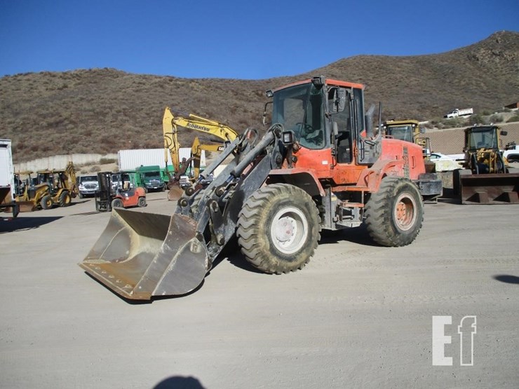 2012-doosan-dl200tc-image-1