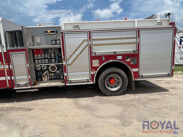 2003-pierce-tilt-cab-foam-pumper-fire-truck-image-22