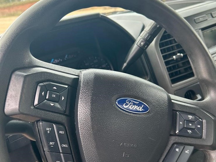 2019-ford-f350-sd-xl-image-28