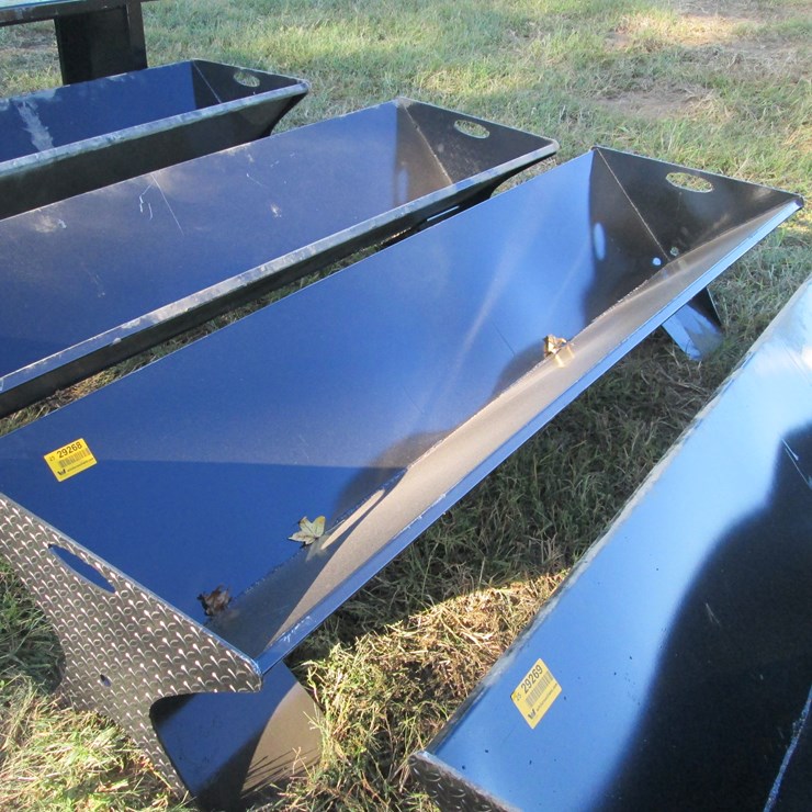 #29268 • Feed Trough