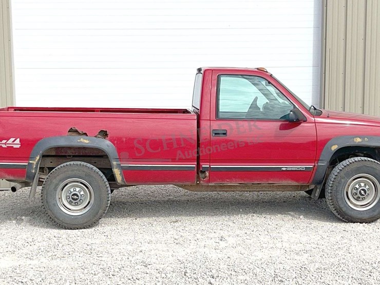 1999-chevrolet-2500-image-3
