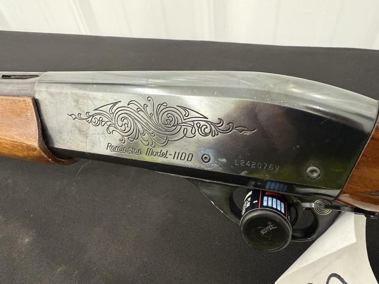 remington-1100-12-gauge-shotgun-image-5